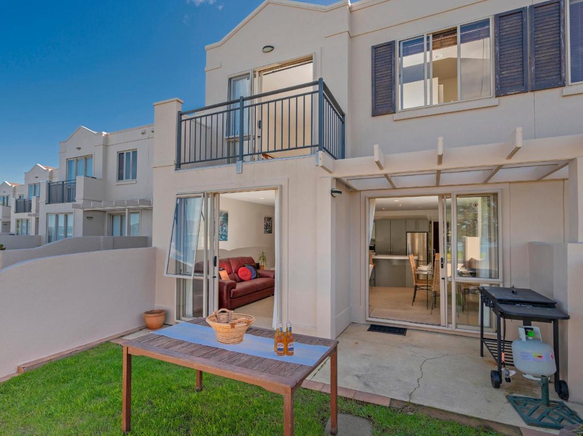 Tairua Waterfront Retreat - Tairua Apartment Eksteriør bilde