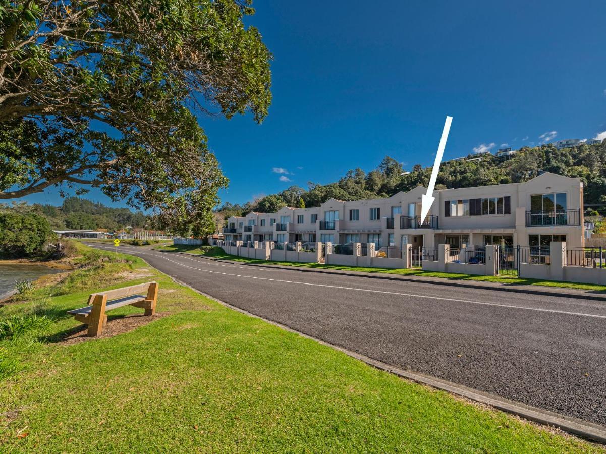 Tairua Waterfront Retreat - Tairua Apartment Eksteriør bilde